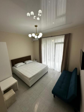New House Gonio